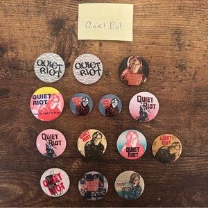 VTG 80’s Quiet Riot Pinback Concert buttons pins hard Rock metal hair